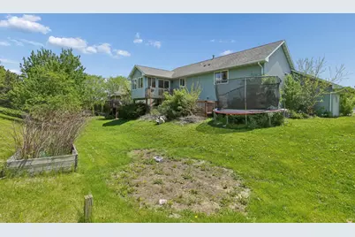 2711 Hilltop Lane, River Falls, WI 54022 - Photo 20