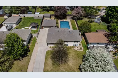 2841 115th Lane NW, Coon Rapids, MN 55433 - Photo 2