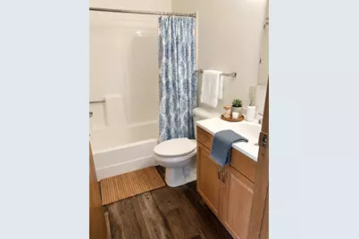 124 E Summit Avenue, Fergus Falls, MN 56537 - Photo 8