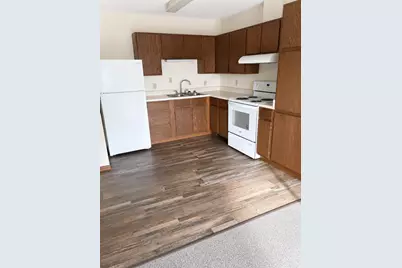 124 E Summit Avenue, Fergus Falls, MN 56537 - Photo 4