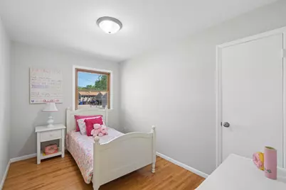 2203 Maryland Avenue E, Saint Paul, MN 55119 - Photo 8