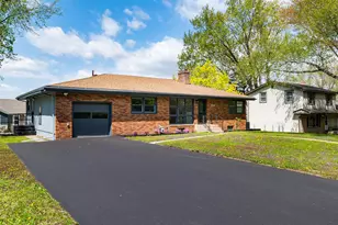 2843 Churchill St, Roseville, MN 55113 - Photo 1