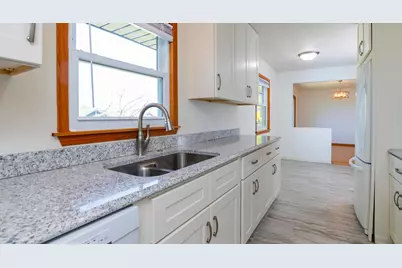 2843 Churchill Street, Roseville, MN 55113 - Photo 14