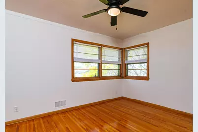 2843 Churchill Street, Roseville, MN 55113 - Photo 16