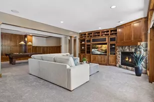 10879 Bent Water Ln, Woodbury, MN 55129 - Photo 38