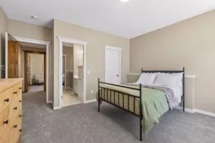 10879 Bent Water Ln, Woodbury, MN 55129 - Photo 48