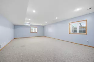 1013 Prairieview Dr SW, Hutchinson, MN 55350 - Photo 16