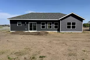 715 Cherry Ln, Perham, MN 56573 - Photo 2