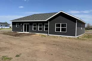 715 Cherry Ln, Perham, MN 56573 - Photo 10