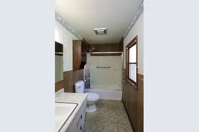 17242 Garden Avenue, Lester Prairie, MN 55354 - Photo 8