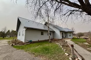 2866 12th St NW, Baudette, MN 56623 - Photo 38