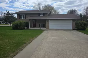 1333 Lori Ave, Detroit Lakes, MN 56501 - Photo 1