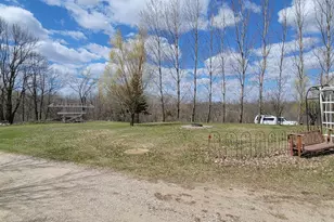 32475 Sawmill Rd, Erhard, MN 56534 - Photo 20
