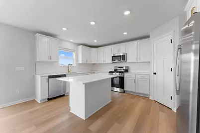 433 James Parkway, Elko New Market, MN 55054 - Photo 6