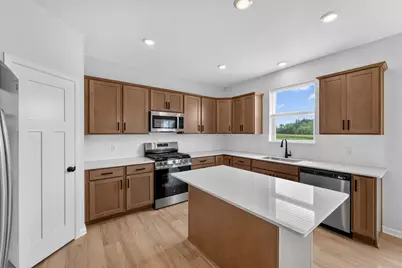 433 James Parkway, Elko New Market, MN 55054 - Photo 6