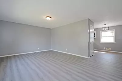 7500 Janell Avenue N, Brooklyn Park, MN 55428 - Photo 6