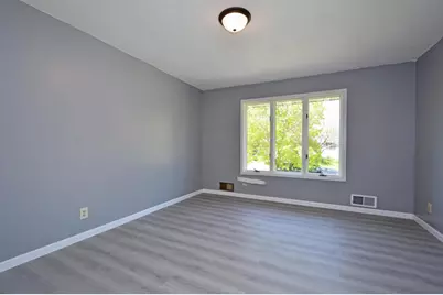 7500 Janell Avenue N, Brooklyn Park, MN 55428 - Photo 22