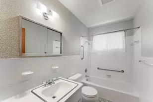 5812 Boone Ave N, New Hope, MN 55428 - Photo 8