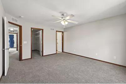 1957 Commonwealth Boulevard #4, Chanhassen, MN 55317 - Photo 24