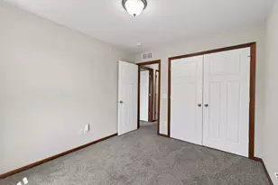1957 Commonwealth Blvd, Chanhassen, MN 55317 - Photo 34