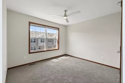 1957 Commonwealth Boulevard #4, Chanhassen, MN 55317 - Photo 28