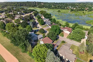 13924 W Preserve Blvd, Burnsville, MN 55337 - Photo 46