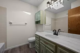 13924 W Preserve Blvd, Burnsville, MN 55337 - Photo 26