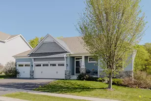 1538 Basswood Ct, Waconia, MN 55387 - Photo 2