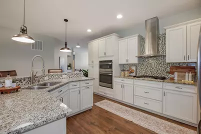 1538 Basswood Court, Waconia, MN 55387 - Photo 4