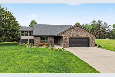 534 Rolling Meadows Lane SE, New Prague, MN 56071 - Photo 2