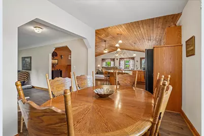 2908 Roosevelt Street NE, Saint Anthony, MN 55418 - Photo 4