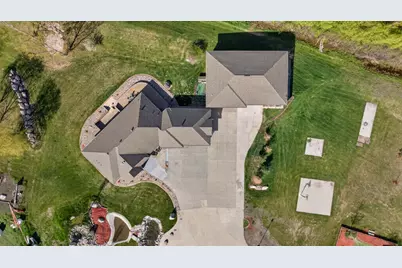 7620 Adelman Drive, Horace, ND 58047 - Photo 4