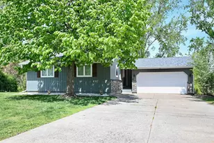 208 Alpine Ridge, Wabasha, MN 55981 - Photo 1