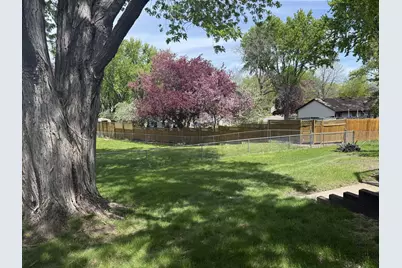 15769 Hayes Trail, Apple Valley, MN 55124 - Photo 2