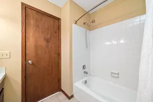 15769 Hayes Trail, Apple Valley, MN 55124 - Photo 14