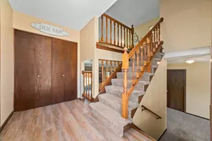 15769 Hayes Trail, Apple Valley, MN 55124 - Photo 2