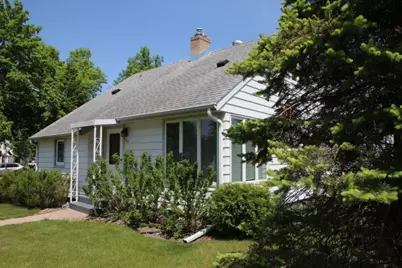 102 22nd Avenue S, Saint Cloud, MN 56301 - Photo 1