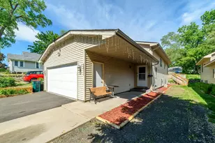 5211 6th St NE, Columbia Heights, MN 55421 - Photo 4