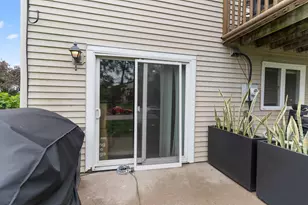 10397 Balsam Ln, Eden Prairie, MN 55347 - Photo 22