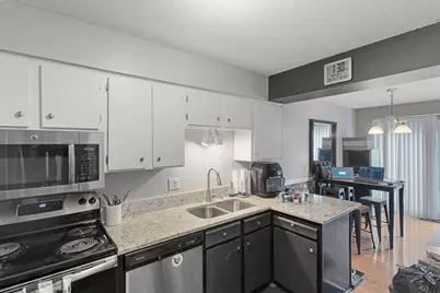10397 Balsam Lane, Eden Prairie, MN 55347 - Photo 8
