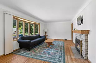 1306 Ryan Ave W, Roseville, MN 55113 - Photo 4