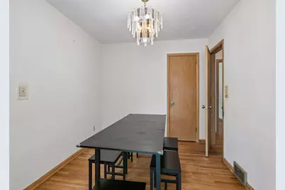 1306 Ryan Avenue W, Roseville, MN 55113 - Photo 14