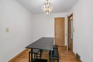 1306 Ryan Ave W, Roseville, MN 55113 - Photo 14