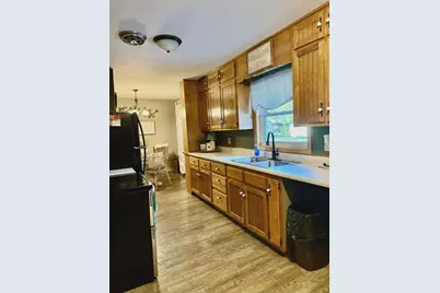 508 Merriam Avenue S, Thief River Falls, MN 56701 - Photo 4