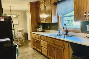 508 Merriam Ave S, Thief River Falls, MN 56701 - Photo 4