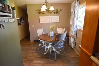 508 Merriam Avenue S, Thief River Falls, MN 56701 - Photo 8