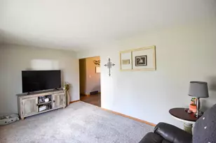 508 Merriam Ave S, Thief River Falls, MN 56701 - Photo 14