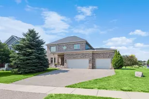 2061 Cobblestone Dr, Cologne, MN 55322 - Photo 6