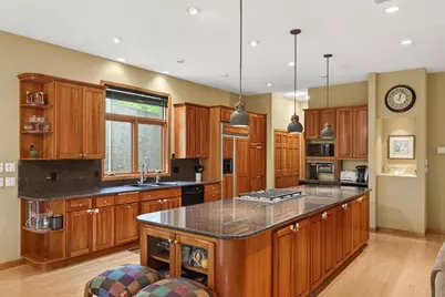 11820 Bren Road, Minnetonka, MN 55343 - Photo 10