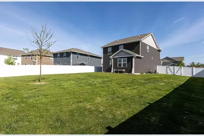1702 Athens Terrace, Shakopee, MN 55379 - Photo 8